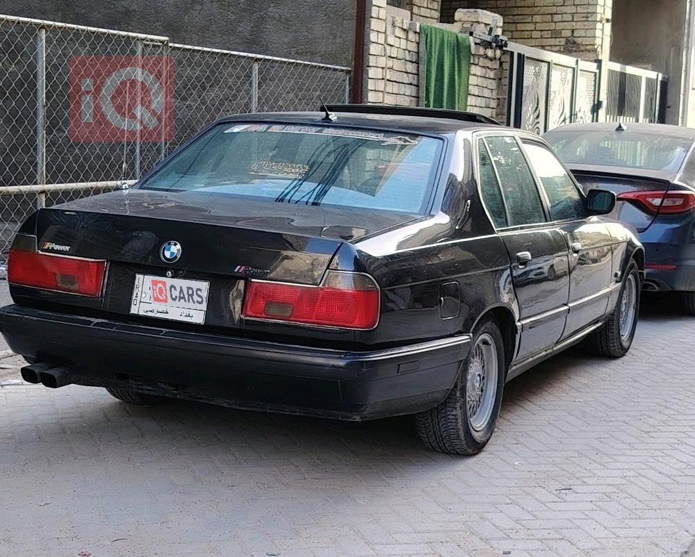 بي ام دبليو الفئة 7